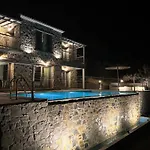 Nana * Skopelos