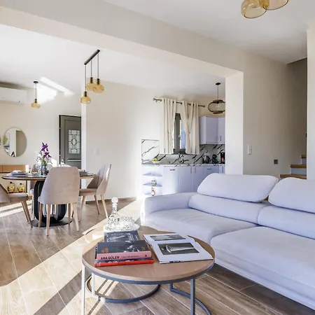 Nana Villa Skopelos Town