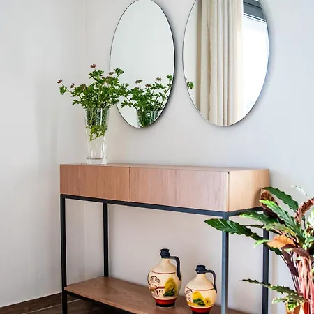 Nana * Skopelos Town